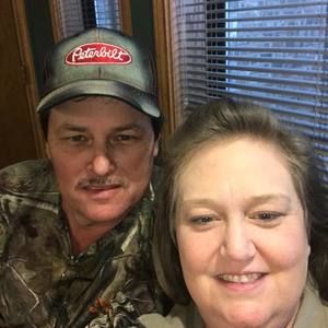 Meet your Posher, Tina viola